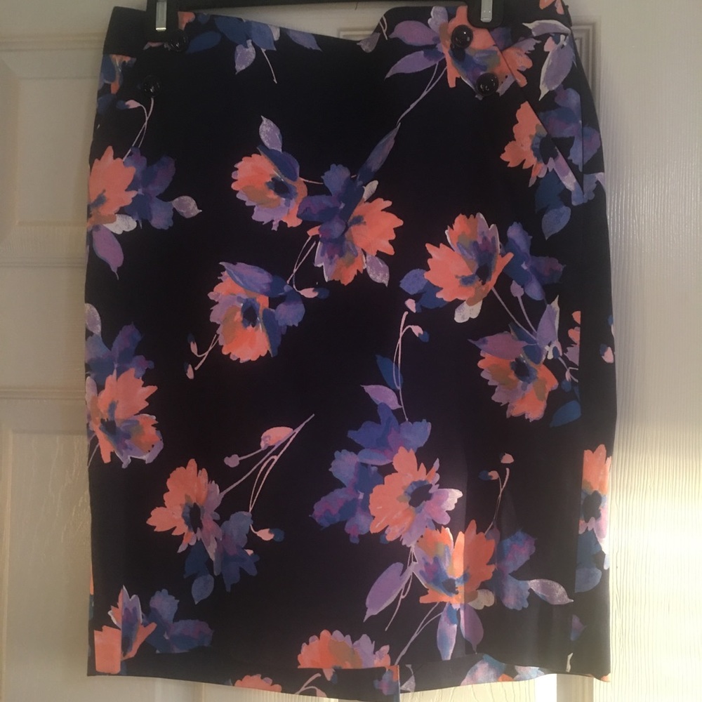 The Limited Pencil Skirt